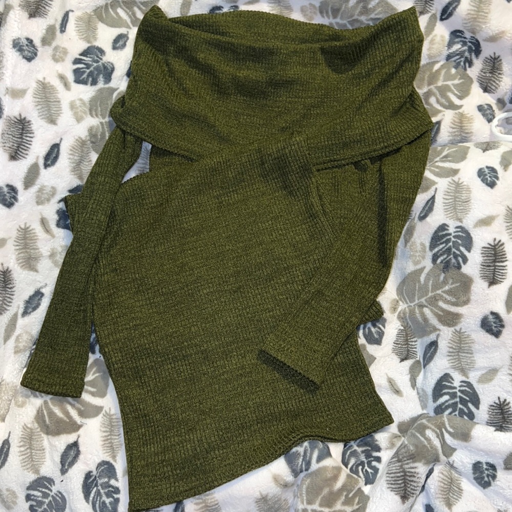Olive Green Cozi midi dress